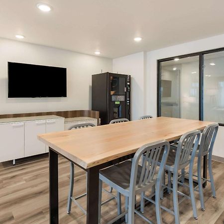 Woodspring Suites Meridian Extérieur photo